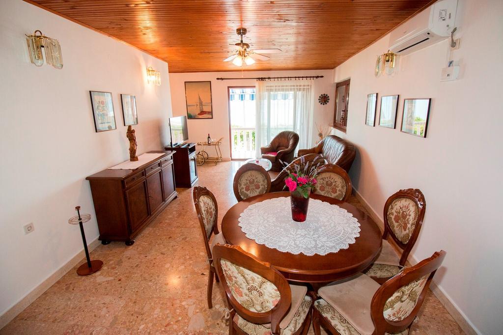 Villa Antonio Pisak Εξωτερικό φωτογραφία